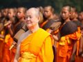 Góc nhìn dân gian khi mơ thấy nhà sư và số hên tương ứng
