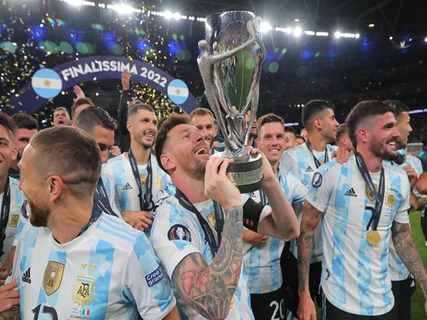 Tin bóng đá trưa 2/6: Argentina giành chiến thắng 3-0 trước Ý