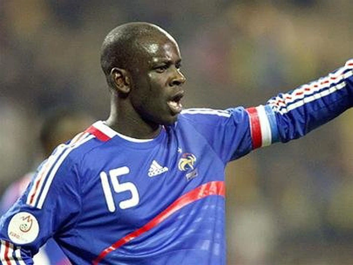 Lilian Thuram - Số áo 15