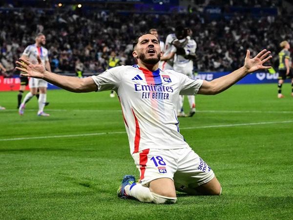 Chuyển nhượng Lyon: Sắp tới Rayan Cherki sẽ ra đi