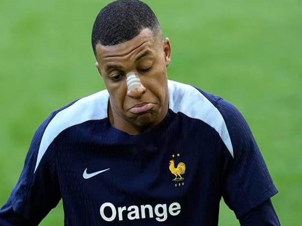 Real Madrid và bài toán phụ thuộc vào sao trẻ