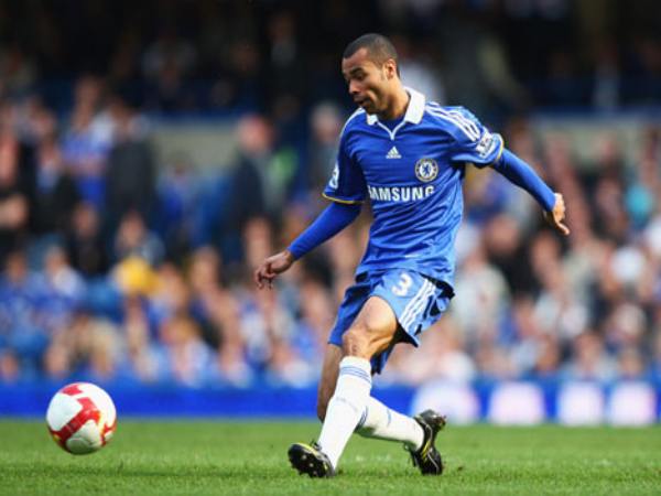 Danh sách hậu vệ Chelsea xuất sắc nhất mọi thời đại