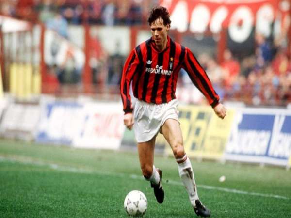 TOP tiền đạo AC Milan hay nhất từng khoác áo Rossoneri