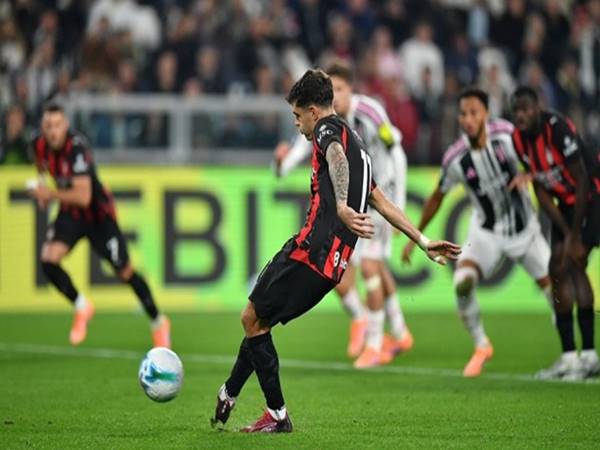 Tin AC Milan: Pulisic vẫn được bảo vệ dù đá hỏng penalty