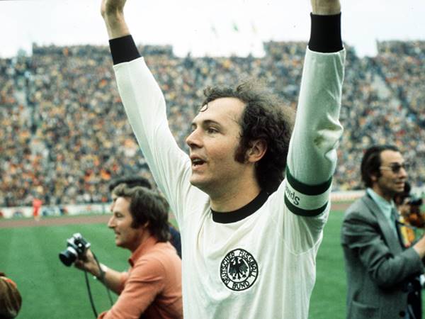 Top 5 cầu thủ xuất sắc nhất châu Âu từ trước đến nay