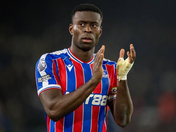 Chuyển nhượng Barcelona: Rút khỏi thương vụ Marc Guehi